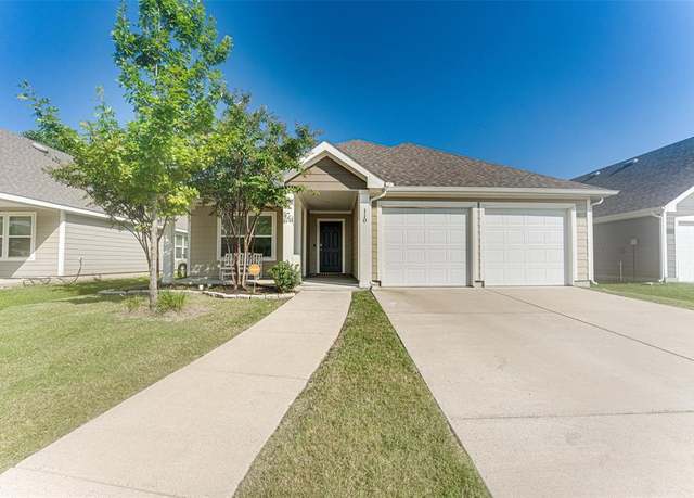 Property at 110 Spring Creek Ln, Terrell, TX 75160, 3 beds, 2 baths