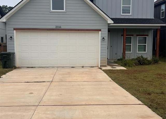 Property at 2036 Pine Hl, Shreveport, LA 71107, 3 beds, 2.5 baths