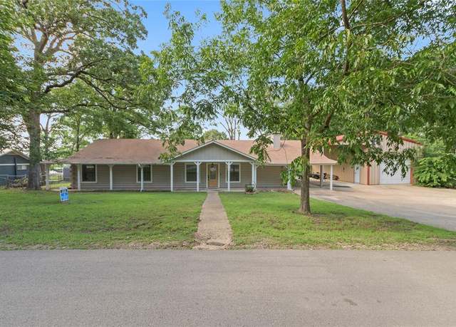 Property at 323 Dyer Cir, Payne Springs, TX 75156, 3 beds, 2 baths