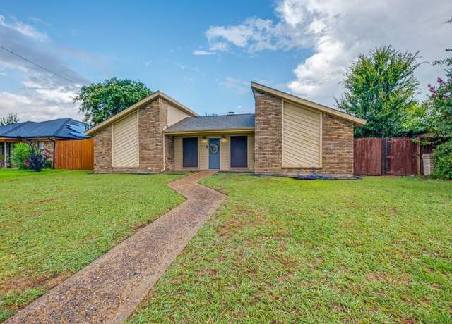 Property at 7135 Elliott Dr, Dallas, TX 75227, 3 beds, 2.5 baths