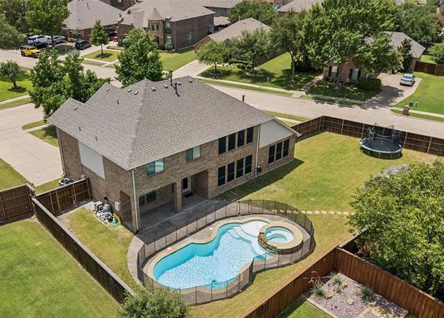 Property at 1001 Pheasant Ln, Forney, TX 75126, 4 beds, 3.5 baths
