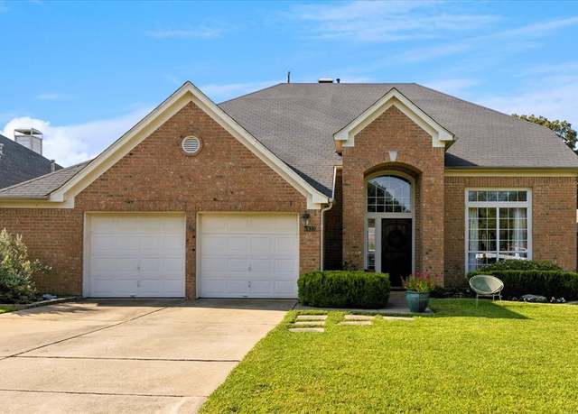 Property at 6933 Windwood Trl, Fort Worth, TX 76132, 4 beds, 2.5 baths