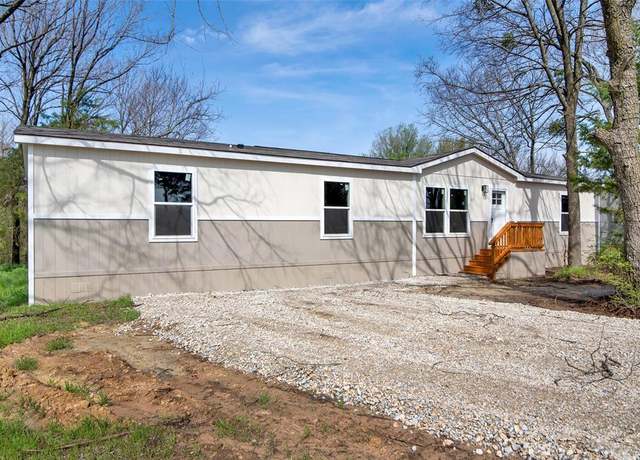 Property at 629 Cr-167 St, Whitesboro, TX 76273, 4 beds, 2 baths