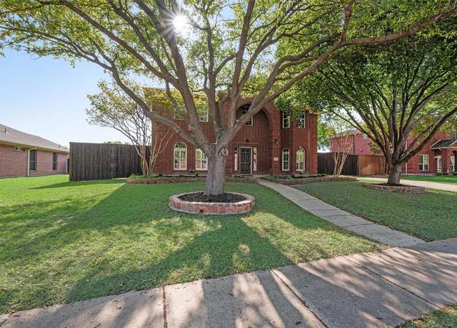 Property at 517 Lochwood Dr, Murphy, TX 75094, 4 beds, 2.5 baths