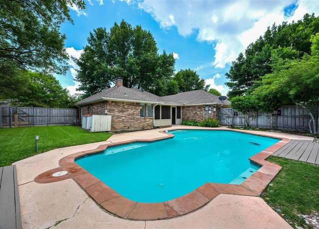Property at 1413 Pecan Creek Dr, Garland, TX 75044, 3 beds, 2 baths