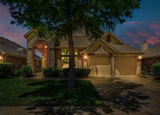 Property at 495 Liberty Way, Lake Dallas, TX 75065, 3 beds, 2 baths