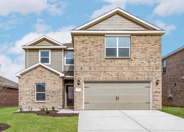 Property at 500 A D Crain St, Venus, TX 76084, 5 beds, 2.5 baths