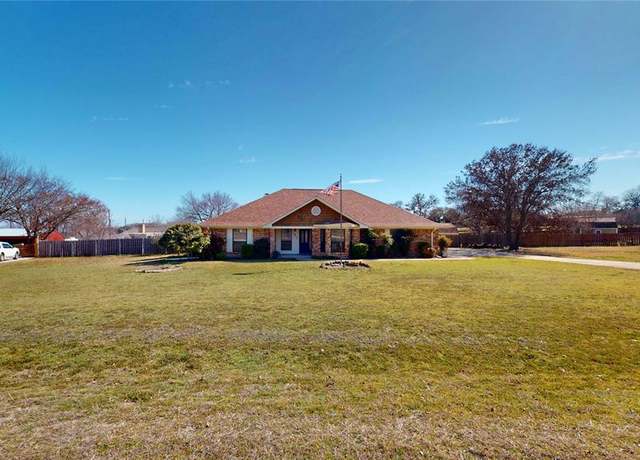 Property at 4812 Misty Meadow Dr, Willow Park, TX 76087, 4 beds, 2 baths