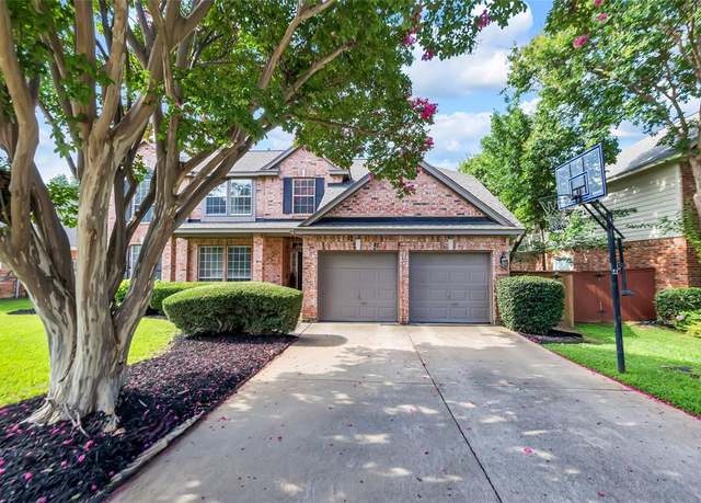 Property at 2807 Stonehurst Dr, Grapevine, TX 76051, 4 beds, 2.5 baths