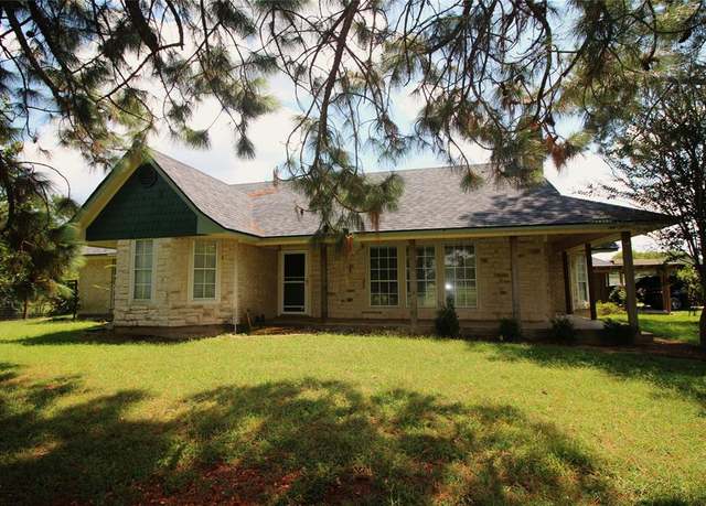 Property at 446 Vz County Road 4108, Canton, TX 75103, 3 beds, 2 baths