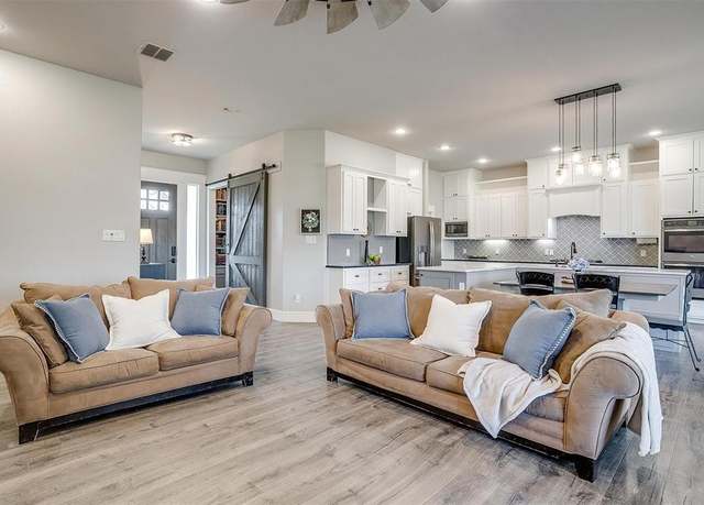 Property at 57 Crown Rd, Willow Park, TX 76087, 4 beds, 3 baths