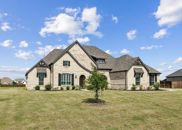 Property at 671 Cimarron Meadows Dr, Waxahachie, TX 75167, 4 beds, 3 baths
