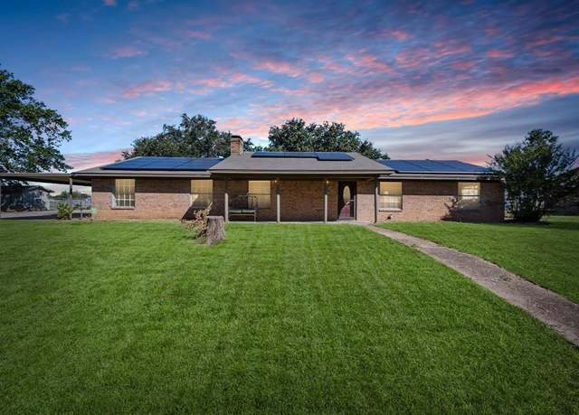 Property at 623 E Kempner St, Mabank, TX 75147, 3 beds, 2 baths
