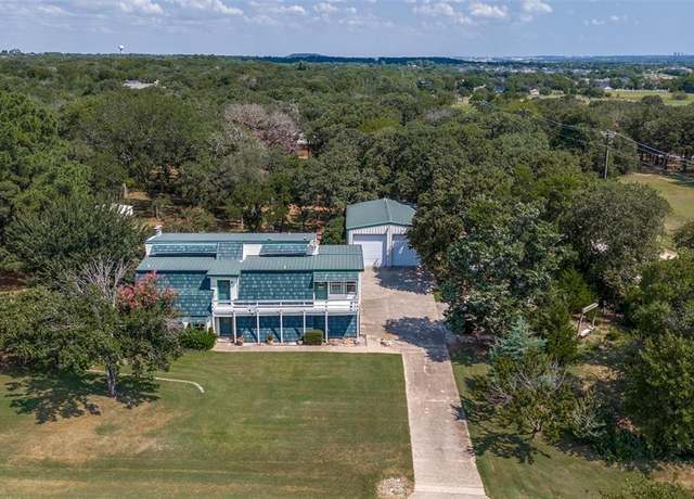 Property at 204 Timberview Ct, Argyle, TX 76226, 3 beds, 2 baths