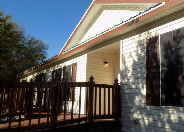 Property at 108 Jade Ct, Weatherford, TX 76087, 3 beds, 2 baths