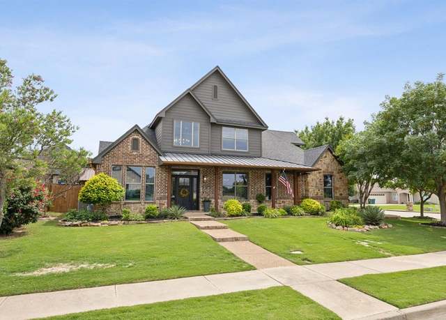 Property at 701 Chaparral Rd, Sanger, TX 76266, 4 beds, 3 baths