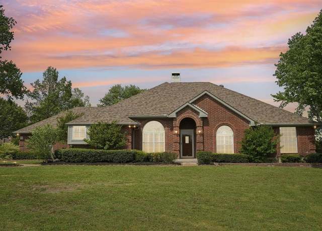 Property at 7 Rollingwood Dr, Lucas, TX 75002, 3 beds, 2 baths