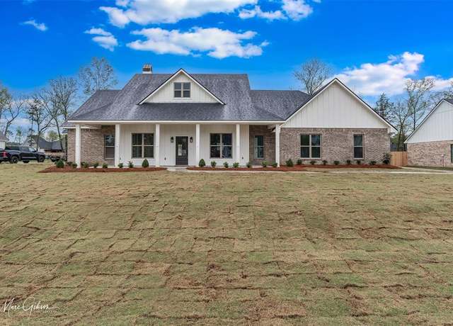 Property at 680 Popsi Ln, Stonewall, LA 71078, 4 beds, 3 baths