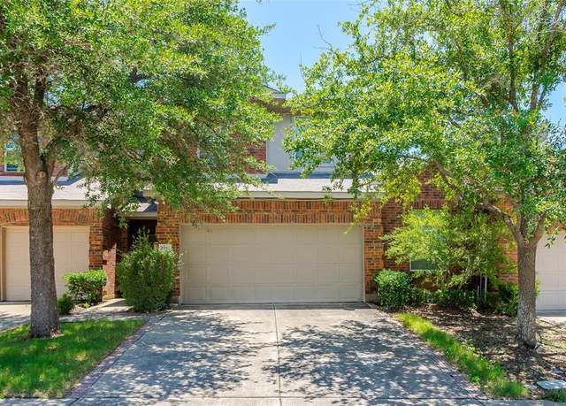 Property at 2142 Stonebrook Ln, Mesquite, TX 75181, 3 beds, 2.5 baths