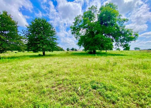 Property at 664 Earl Rd, Sadler, TX 76264