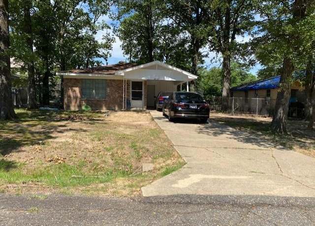 Property at 2022 Stanley St, Shreveport, LA 71107, 3 beds, 1 bath