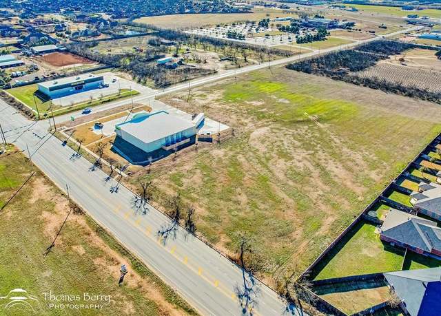 Property at 944 E Industrial Blvd, Abilene, TX 79602