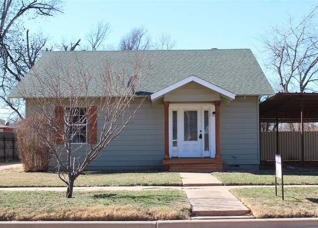 Property at 231 N 5th Ave, Munday, TX 76371, 2 beds, 1 bath