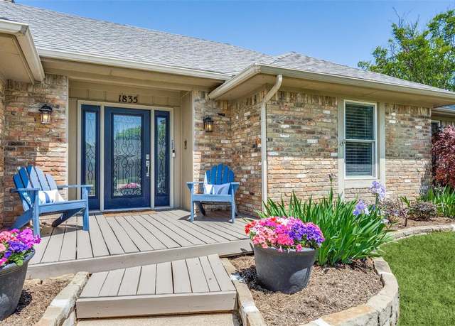Property at 1835 Hatherly Dr, Plano, TX 75023, 4 beds, 2.5 baths