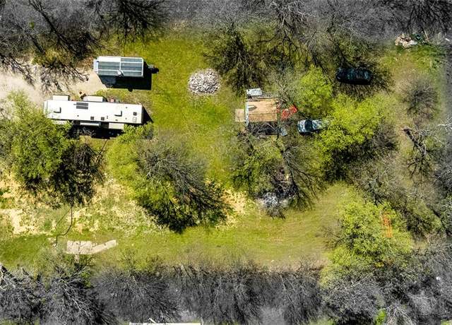 Property at 841 Hardeman St, Italy, TX 76651