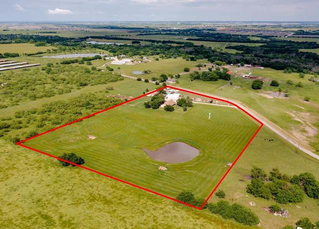 Property at 4773 Pure Country Ln, Aubrey, TX 76227, 4 beds, 2 baths