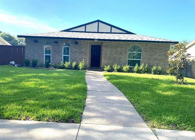 Property at 1456 Waterton Dr, Plano, TX 75023, 4 beds, 2 baths