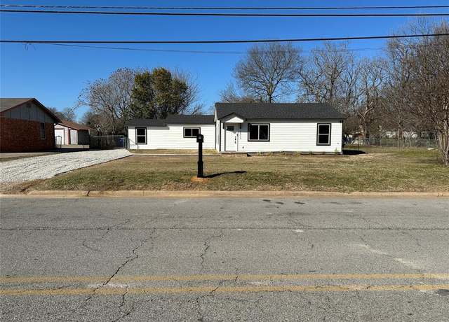Property at 2513 Loy Lake Rd, Denison, TX 75020, 5 beds, 2.5 baths
