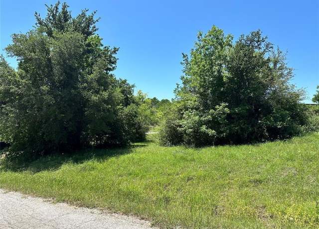 Property at 00 Round Hill Way, Runaway Bay, TX 76426