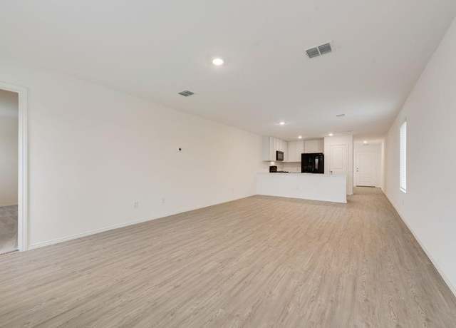 Property at 1341 Wedgeleaf Ln, Forney, TX 75126, 3 beds, 2 baths
