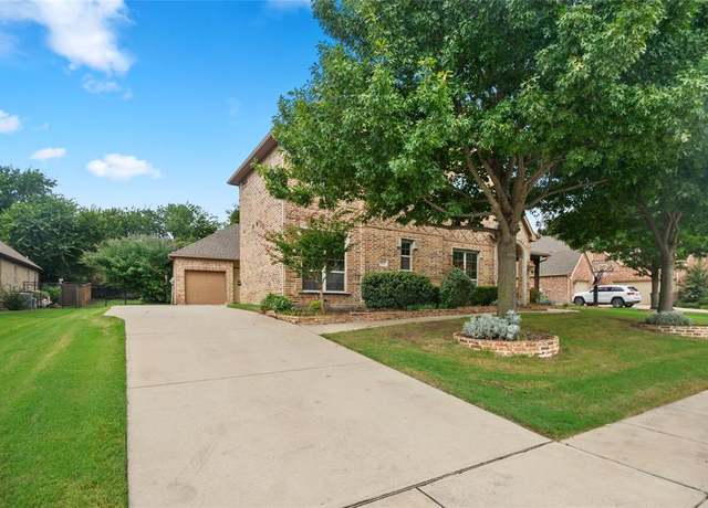 Property at 961 Deer Run Ln, Prosper, TX 75078, 5 beds, 5.5 baths