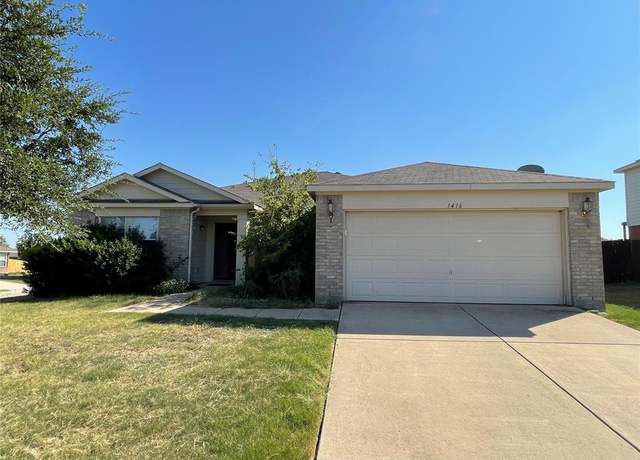 Property at 1416 Eagles Nest Trl, Krum, TX 76249, 4 beds, 2 baths