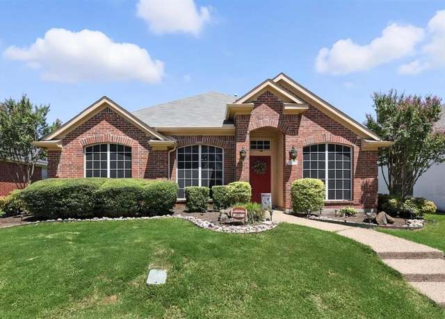 Property at 1121 Taylor Ln, Lewisville, TX 75077, 3 beds, 2 baths