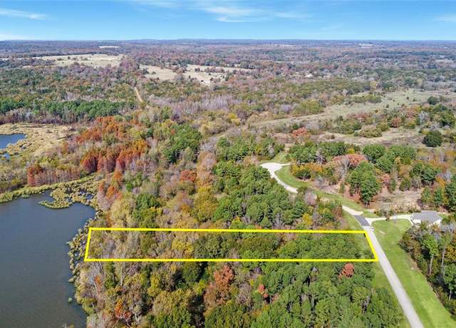 Property at 338 Grand View Dr, Athens, TX 75752
