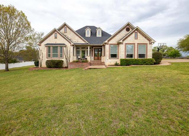 Property at 10012 County Road 1230, Flint, TX 75762, 5 beds, 3.5 baths