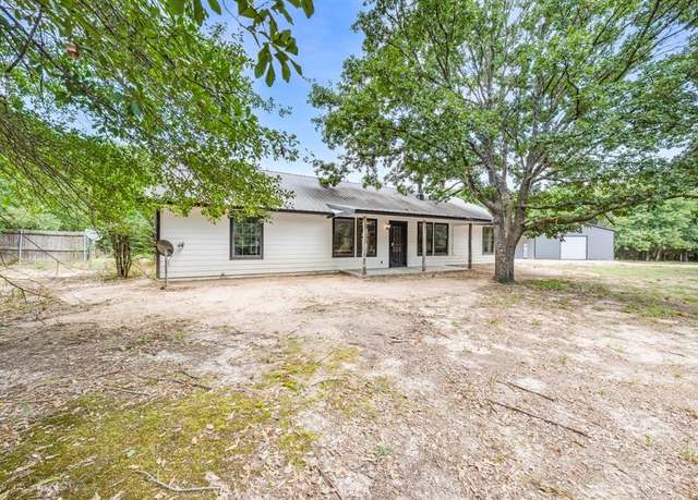 Property at 220 County Road 4577, Sulphur Springs, TX 75482, 3 beds, 2 baths
