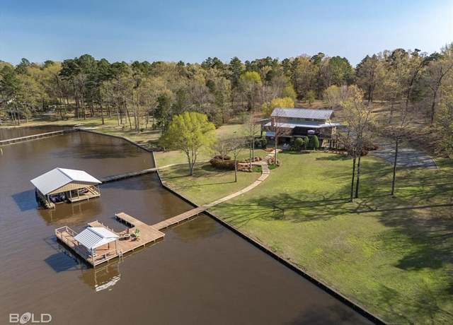 Property at 380 Merritt Rd, Benton, LA 71006, 3 beds, 3.5 baths
