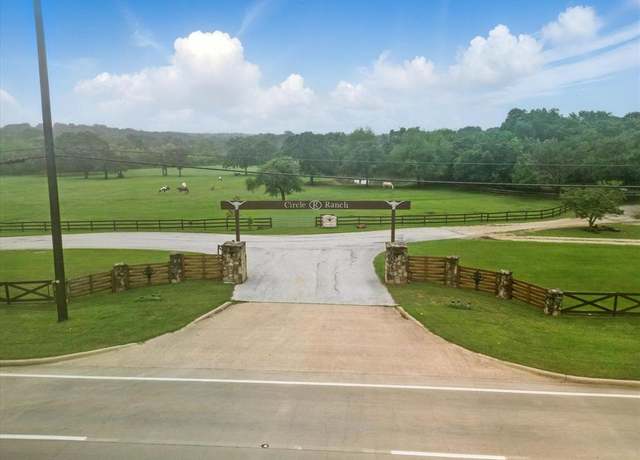 Property at 5901 Cross Timbers Rd, Flower Mound, TX 75022, 3 beds, 2 baths