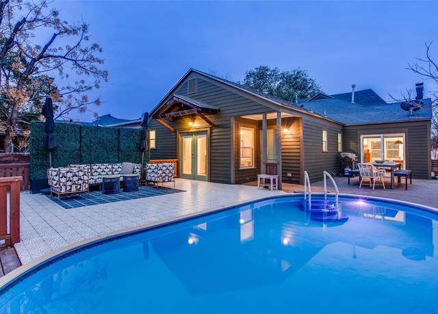 Property at 1635 Taft St, Dallas, TX 75208, 4 beds, 2 baths