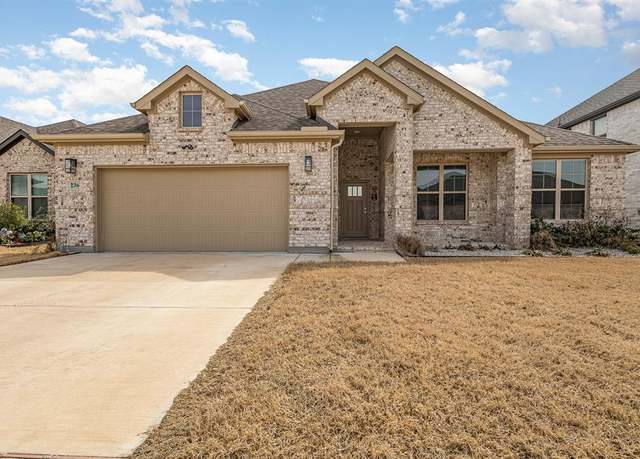 Property at 236 Lakeside Dr, Lavon, TX 75166, 4 beds, 3 baths