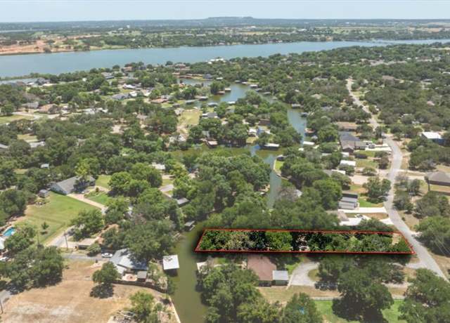 Property at 603 Apollo Ct, Granbury, TX 76049
