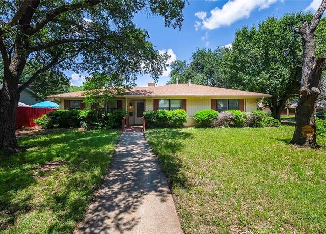 Property at 437 Summit Dr, Richardson, TX 75081, 3 beds, 2 baths