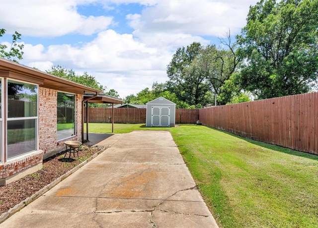 Property at 845 Griffith Ave, Terrell, TX 75160, 3 beds, 2.5 baths