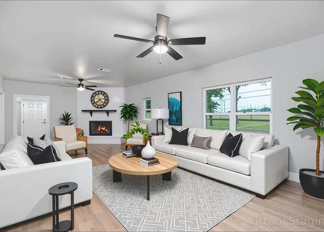 Property at 2901 Malcolm St, Fort Worth, TX 76112, 4 beds, 2 baths