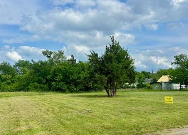 Property at 1505 Up The Grove St, Greenville, TX 75401