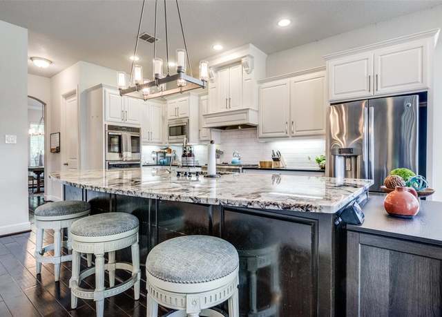 Property at 310 Sunflower Ave, Argyle, TX 76226, 4 beds, 3.5 baths